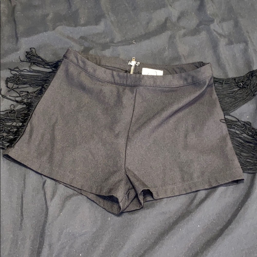 Fringe shorts